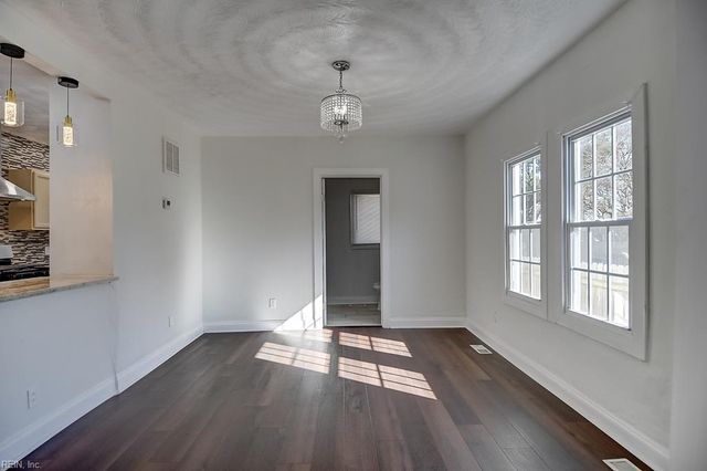 820 Summit AVE, Norfolk, VA 23504