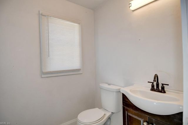 820 Summit AVE, Norfolk, VA 23504