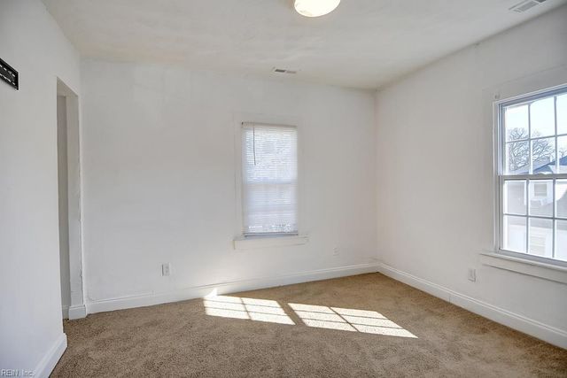 820 Summit AVE, Norfolk, VA 23504