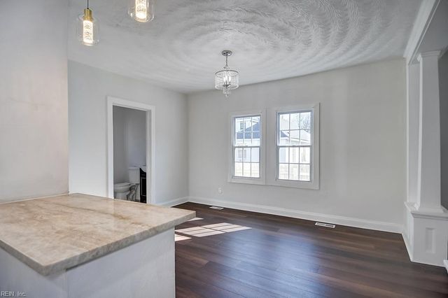 820 Summit AVE, Norfolk, VA 23504