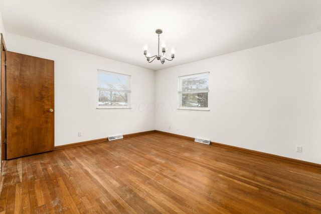 2731 Sonata Drive, Columbus, OH 43209