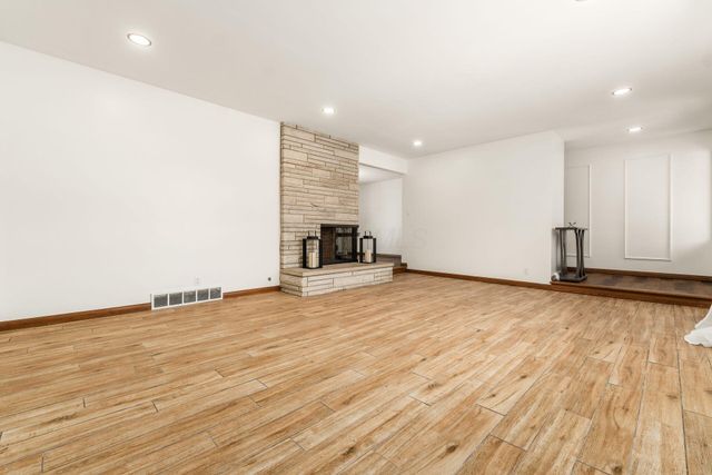 2731 Sonata Drive, Columbus, OH 43209