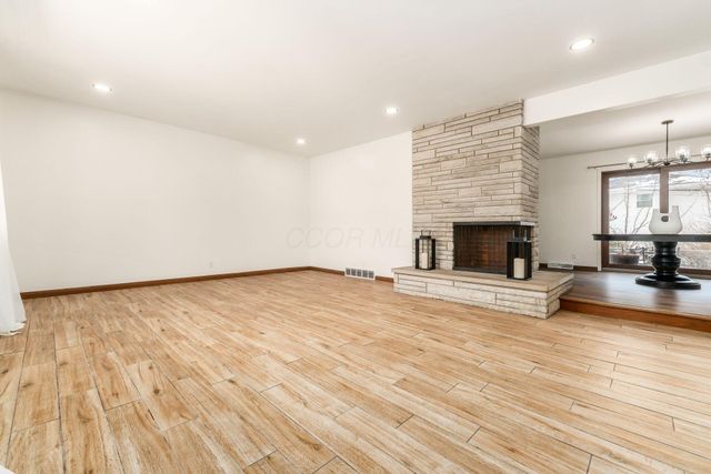 2731 Sonata Drive, Columbus, OH 43209