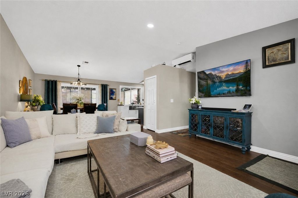 530 Grape Drive, Henderson, NV 89015 — photo 5