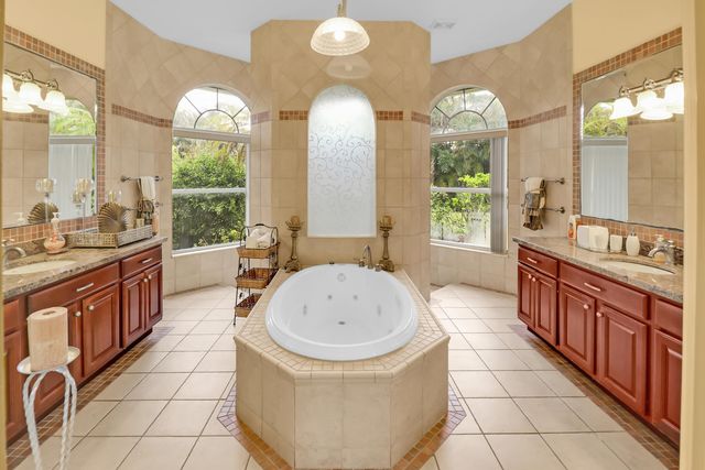 7086 Hall Boulevard, The Acreage, FL 33470