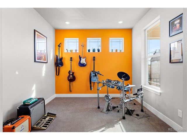 7133 Finsberry Way, Castle Pines, CO 80108