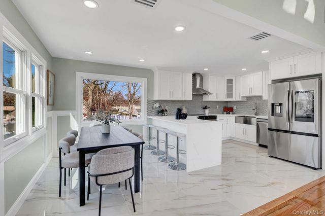 116 Southern Boulevard, Hauppauge, NY 11788