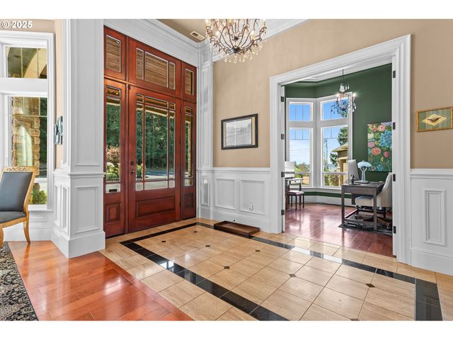 8438 CASCADE Hwy, Silverton, OR 97381