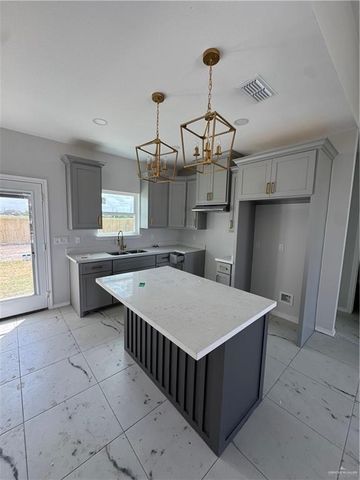 17950 Redwood Street, Combes, TX 78552