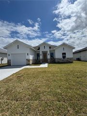 17950 Redwood Street, Combes, TX 78552