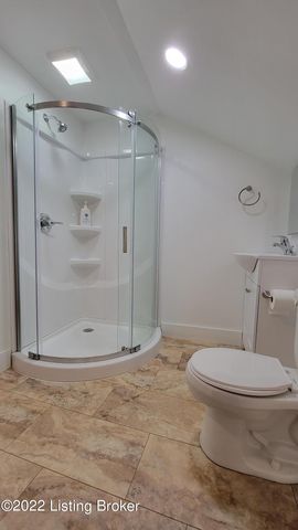 3812 Taylorsville Rd, Louisville, KY 40220