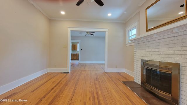 3812 Taylorsville Rd, Louisville, KY 40220