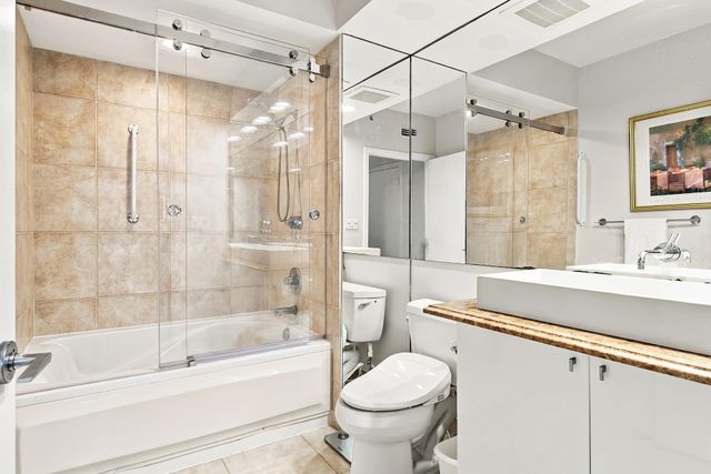 1551 N FLAGLER Drive 1005 SEASONAL, West Palm Beach, FL 33401