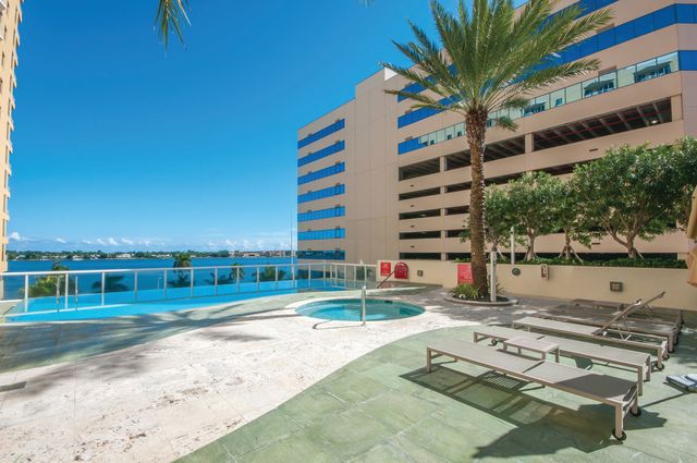 1551 N FLAGLER Drive 1005 SEASONAL, West Palm Beach, FL 33401
