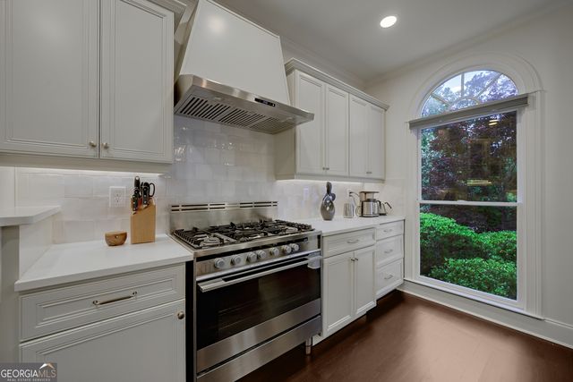 349 Pine Grove Road, Roswell, GA 30075
