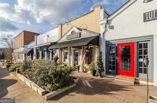 349 Pine Grove Road, Roswell, GA 30075
