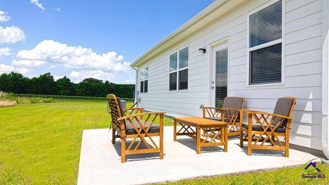 215 Cattle Drive, Perry, GA 31069