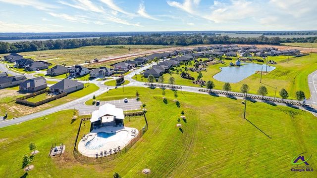215 Cattle Drive, Perry, GA 31069