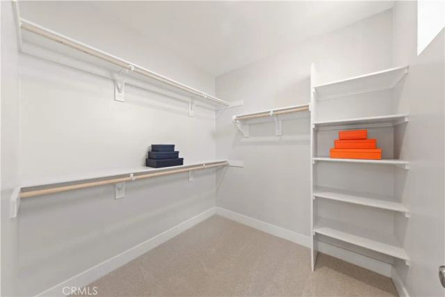 411 Chorus, Irvine, CA 92618