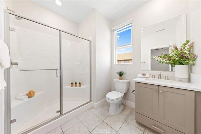 411 Chorus, Irvine, CA 92618