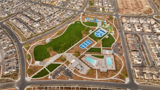 411 Chorus, Irvine, CA 92618