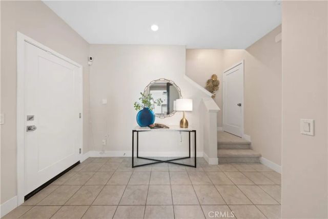 411 Chorus, Irvine, CA 92618