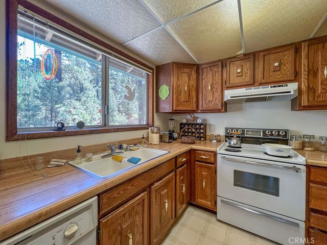2220 Symonds, Pine Mountain Club, CA 93222