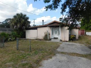 2002 E OKALOOSA AVENUE, Tampa, FL 33604
