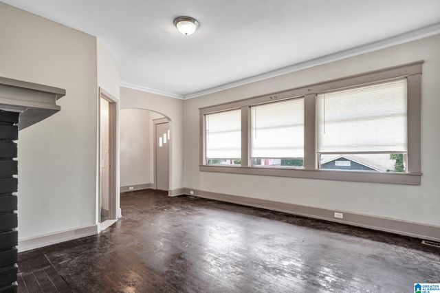 825 VALLEY ROAD PLACE, Birmingham, AL 35208