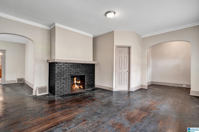 825 VALLEY ROAD PLACE, Birmingham, AL 35208