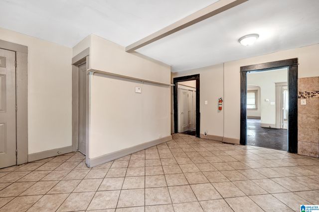 825 VALLEY ROAD PLACE, Birmingham, AL 35208