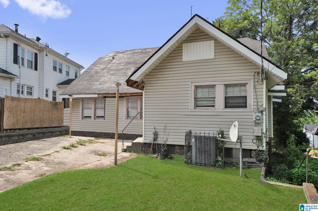 825 VALLEY ROAD PLACE, Birmingham, AL 35208