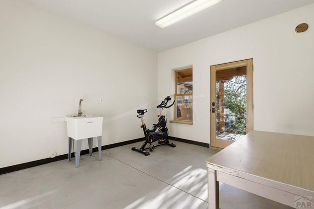 1534 7th St, Penrose, CO 81240