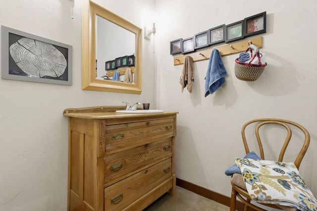 1534 7th St, Penrose, CO 81240