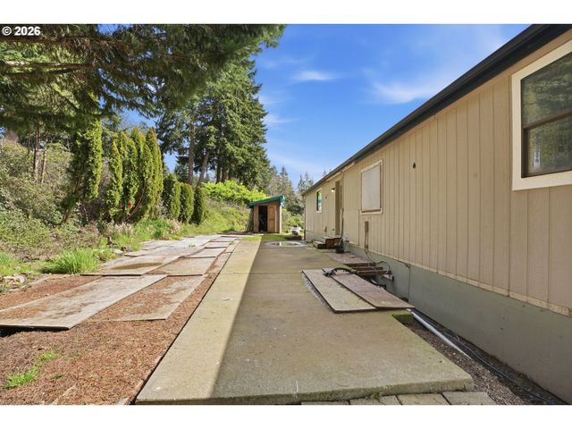 144 ANGELS Ln, Kalama, WA 98625