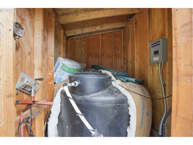 144 ANGELS Ln, Kalama, WA 98625
