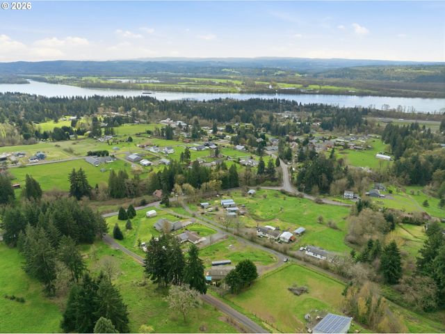 144 ANGELS Ln, Kalama, WA 98625