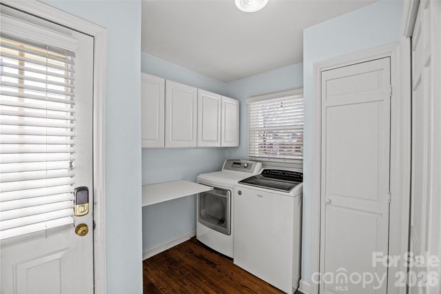 1217 Old Farm Road, Charlotte, NC 28226