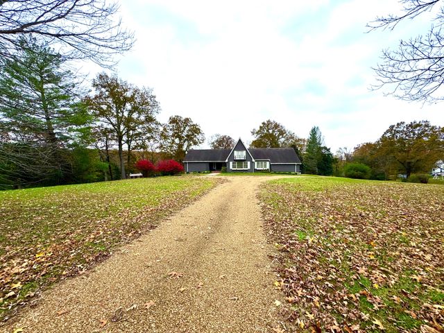 272 Harpeth View Trl, Kingston Springs, TN 37082