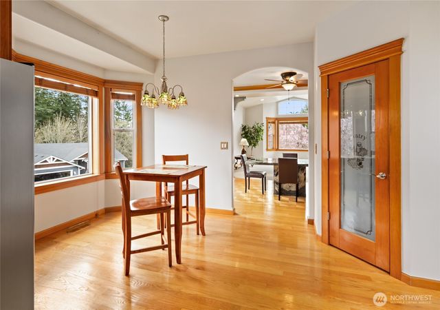 1140 Matterhorn Loop, Camano Island, WA 98282