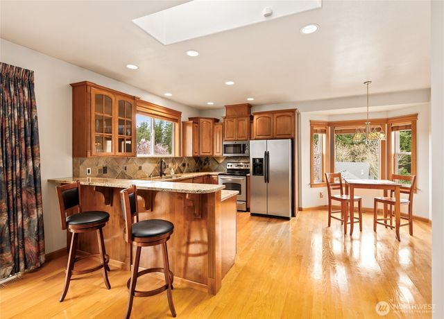 1140 Matterhorn Loop, Camano Island, WA 98282