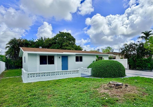 2811 NW 8th Street, Pompano Beach, FL 33069