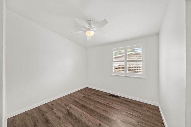 4829 Saint Lynn Ln, Carmichael, CA 95608