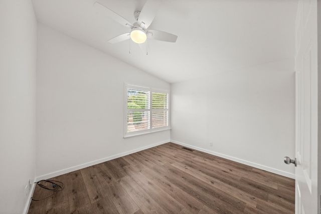 4829 Saint Lynn Ln, Carmichael, CA 95608