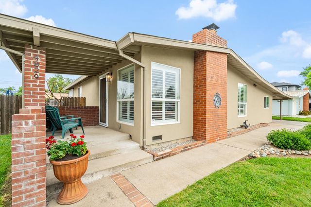 4829 Saint Lynn Ln, Carmichael, CA 95608