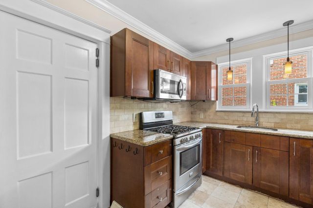 58 E IRVIN AVE, Hagerstown, MD 21742