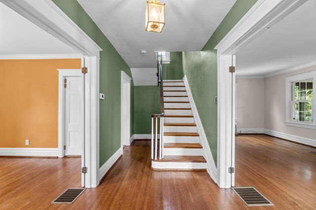 58 E IRVIN AVE, Hagerstown, MD 21742