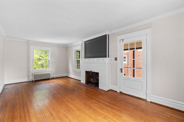 58 E IRVIN AVE, Hagerstown, MD 21742