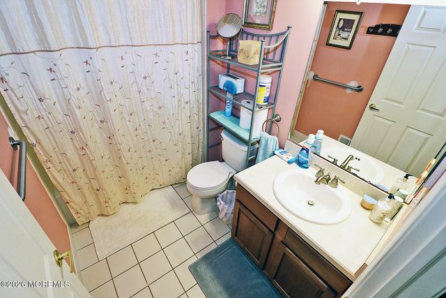 64 Portland Street, Barnegat, NJ 08005