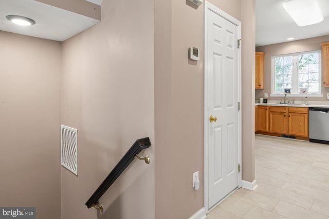 24997 RIDING CENTER DR, South Riding, VA 20152